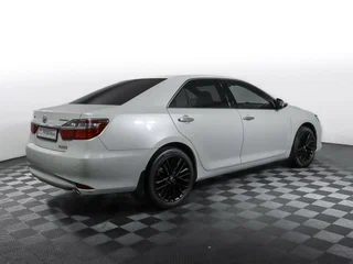 2016 Toyota Camry VII (XV50) Рестайлинг, белый, 2090000 рублей, вид 5