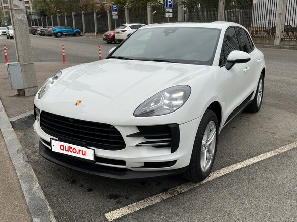 2021 Porsche Macan I Рестайлинг, белый, 6100000 рублей - вид 1