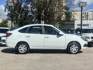 2023 Lada (ВАЗ) Granta I Рестайлинг, белый, 699000 рублей, вид 4