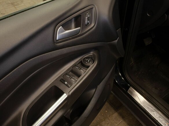 2013 Ford Kuga II, чёрный, 1490000 рублей - вид 33