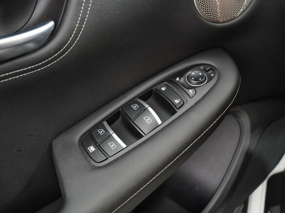 2021 Infiniti QX55, белый, 4150000 рублей - вид 16