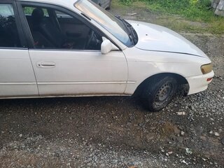 1994 Toyota Corolla VII (E100), белый, 135000 рублей, вид 2