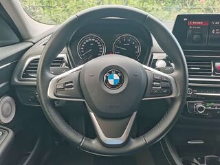 2022 BMW 1 серии 120i III (F52) Рестайлинг, синий, 1520000 рублей, вид 5