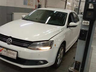 2014 Volkswagen Jetta VI Рестайлинг, белый, 899000 рублей, вид 1