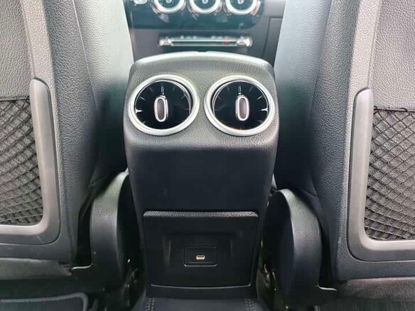 2023 Mercedes-Benz A-Класс 180 Long IV (W177) Рестайлинг, белый, 1540000 рублей - вид 18
