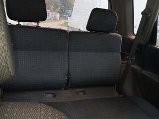 2002 Mitsubishi Dingo I Рестайлинг, серебристый, 270000 рублей, вид 2