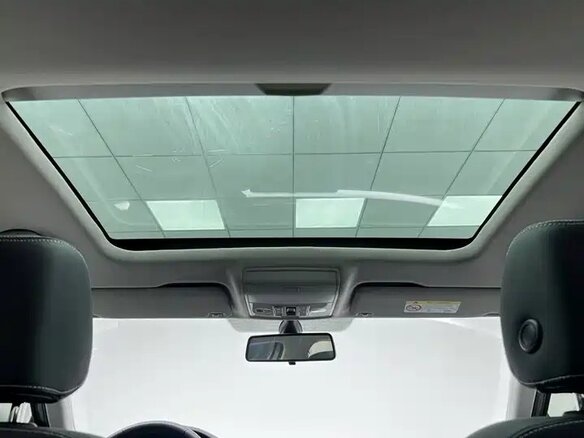 2025 Skoda Superb III Рестайлинг, серебристый, 3350000 рублей - вид 18