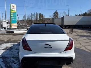 2014 Jaguar XJ Long IV (X351), белый, 1700000 рублей, вид 3