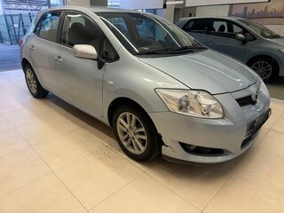 2009 Toyota Auris I, голубой, 640000 рублей, вид 3