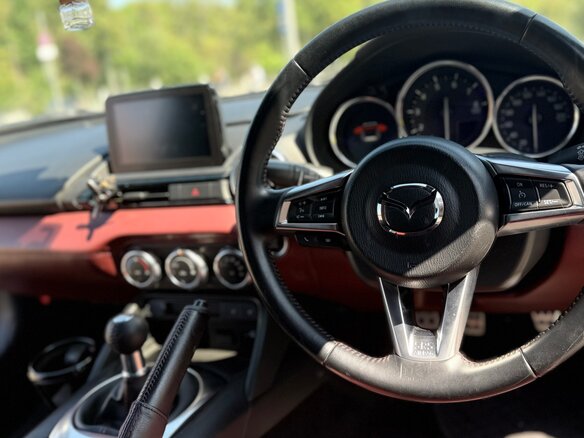 2018 Mazda Roadster IV (ND), серый, 2150000 рублей - вид 13