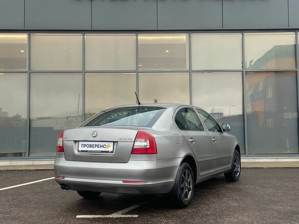 2011 Skoda Octavia II (A5) Рестайлинг, серый, 536000 рублей - вид 3