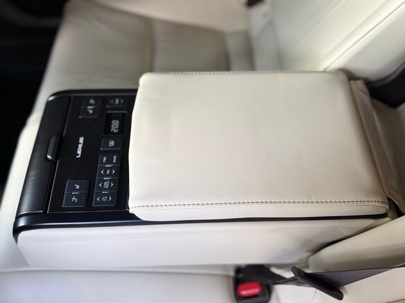 2019 Lexus ES 350 VII, чёрный, 4990000 рублей - вид 15