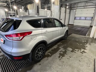 2013 Ford Kuga II, серебристый, 855000 рублей, вид 4
