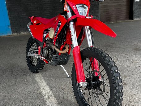 2025 Xingyue XYQH-806W, красный, 165000 рублей, вид 1