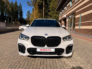 2020 BMW X5 M50d IV (G05/G18), белый, 6800000 рублей, вид 2