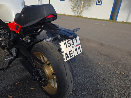 2026 Yamaha XSR900, белый, 1450000 рублей, вид 1