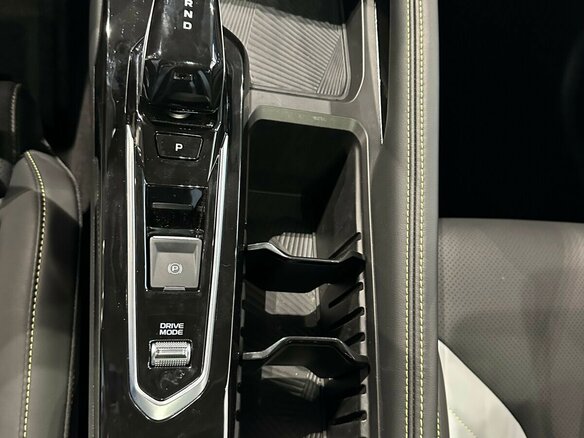 2026 Geely Coolray I Рестайлинг, белый, 2964990 рублей - вид 15