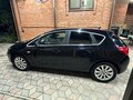 2011 Opel Astra J, чёрный, 560000 рублей - вид 2