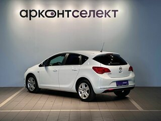 2013 Opel Astra J Рестайлинг, белый, 717000 рублей, вид 4