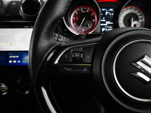 2017 Suzuki Swift Sport V, жёлтый, 1349000 рублей - вид 17