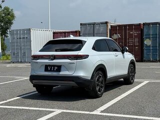 2023 Honda Vezel II, белый, 1322300 рублей, вид 4