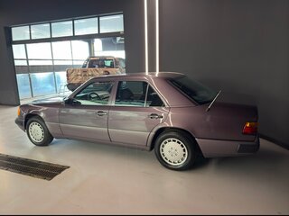 1991 Mercedes-Benz W124 200, фиолетовый, 1600000 рублей, вид 2