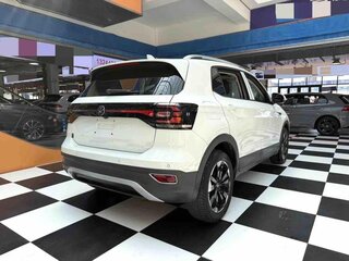 2023 Volkswagen Tacqua, белый, 1966666 рублей, вид 4