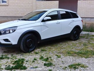 2019 Lada (ВАЗ) Vesta SW Cross I, белый, 915000 рублей, вид 2