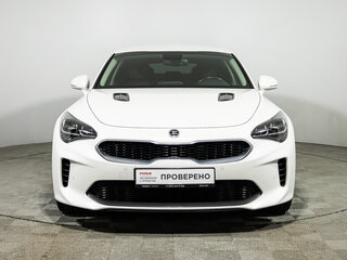 2019 Kia Stinger I, белый, 2549700 рублей, вид 2