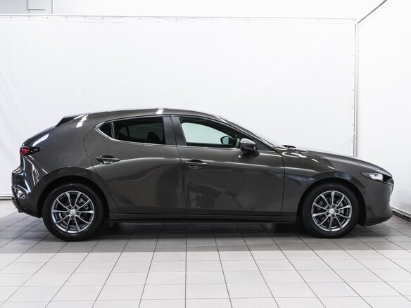 2021 Mazda 3 IV (BP), серый, 1500000 рублей - вид 4