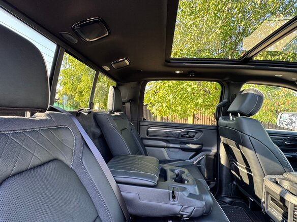 2026 Ram 1500 Crew Cab eTorque V Рестайлинг, чёрный, 16500000 рублей - вид 23
