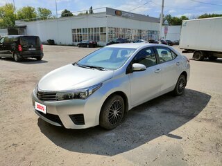 2014 Toyota Corolla XI (E160, E170, E180), серебристый, 1500000 рублей, вид 1