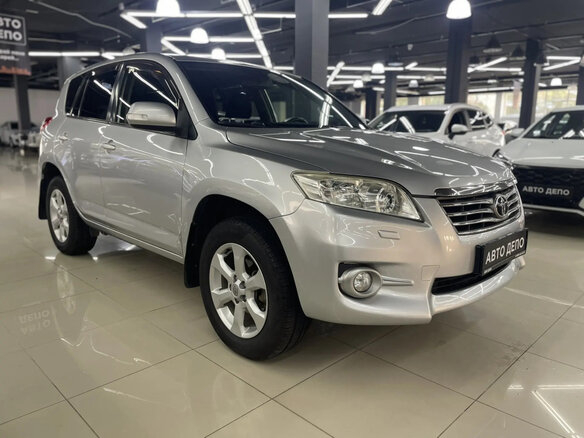 2010 Toyota RAV4 III (XA30), серебристый - вид 2