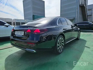 2025 Mercedes-Benz E-Класс Long 300 L VI (W214, S214), чёрный, 8197578 рублей, вид 3
