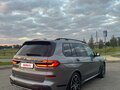 2023 BMW X7 40i I (G07) Рестайлинг, серый, 6500000 рублей - вид 10