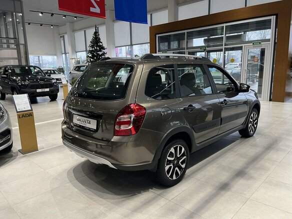 2026 Lada (ВАЗ) Granta Cross I Рестайлинг, коричневый - вид 3