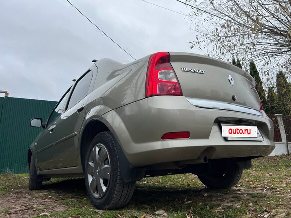 2010 Renault Logan I Рестайлинг, бежевый, 425000 рублей - вид 4
