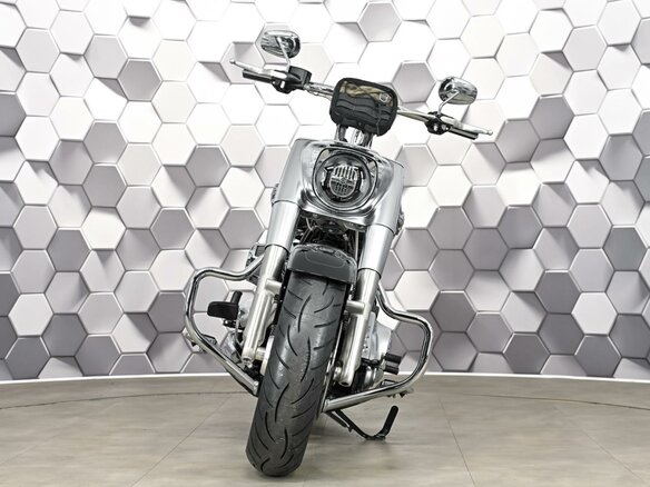 2017 Harley-Davidson Fat Boy, чёрный, 1729000 рублей - вид 4