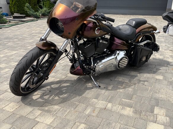 2013 Harley-Davidson Breakout, пурпурный, 1590000 рублей - вид 8