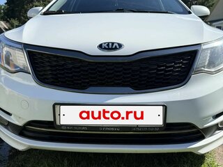 2015 Kia Rio III Рестайлинг, белый, 975000 рублей, вид 3