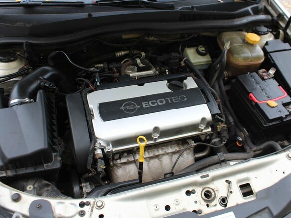 2008 Opel Astra GTC H Рестайлинг, бежевый, 450000 рублей - вид 8