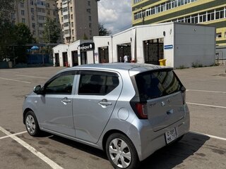 2017 Toyota Pixis Epoch II, серебристый, 700000 рублей, вид 4