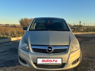 2009 Opel Zafira B Рестайлинг, бежевый, 600000 рублей, вид 2