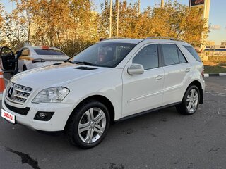 2009 Mercedes-Benz M-Класс 350 II (W164) Рестайлинг, белый, 1220000 рублей, вид 1