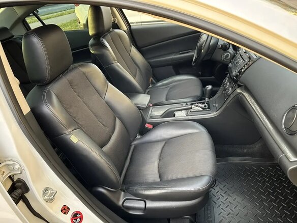 2010 Mazda 6 II (GH) Рестайлинг, белый, 985000 рублей - вид 14