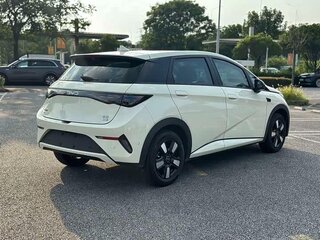 2025 BYD Dolphin 45.12 kWh I Рестайлинг, бежевый, 1510666 рублей, вид 4