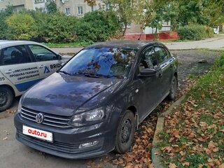 2017 Volkswagen Polo V Рестайлинг, серый, 1050000 рублей, вид 1