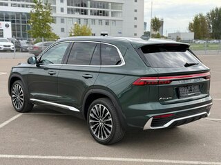 2026 Geely Monjaro I Рестайлинг 2 (China Market), зелёный, 4200000 рублей, вид 4