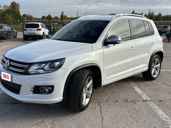 2012 Volkswagen Tiguan I Рестайлинг, белый, 1299000 рублей