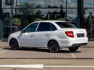 2024 Lada (ВАЗ) Granta I Рестайлинг, белый, 695000 рублей, вид 4